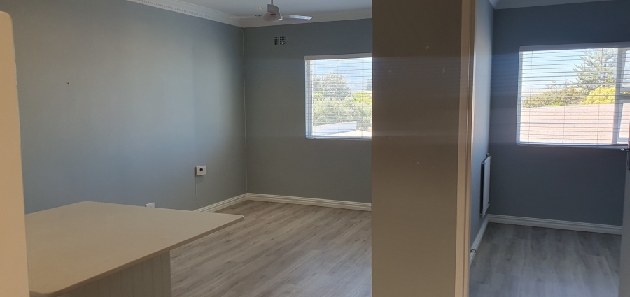 To Let 1 Bedroom Property for Rent in Northcliff Western Cape